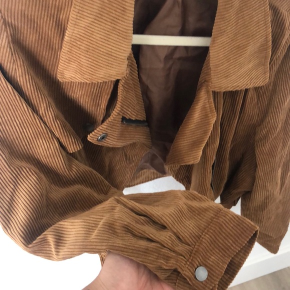 Tan corduroy cropped jacket - Picture 2 of 4